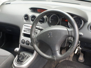 Peugeot 308 1 поколение 2009г. 1.6 л., 9HX (DV6ATED4) - фото №9