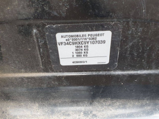 Peugeot 308 1 поколение 2009г. 1.6 л., 9HX (DV6ATED4) - фото №11