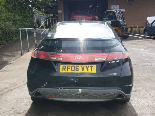 Honda Civic 8 поколение 2006г. 2.2 л., N22A2 - фото №8