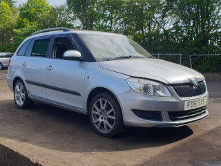 Skoda Fabia 2 поколение [рестайлинг] 2011г. 1.6 л., CAYC - фото №9