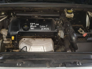 Peugeot 308 1 поколение 2009г. 1.6 л., 5FW (EP6) - фото №10