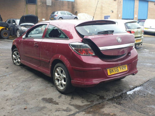 Opel Astra GTC H 2006г. 1.4 л., Z 14 XEP - фото №6