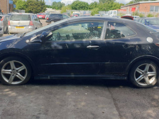 Honda Civic 8 поколение [рестайлинг] 2010г. 2.2 л., N22A2 - фото №4