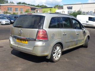 Opel Zafira B 2006г. 1.9 л., Z19DTH - фото №7