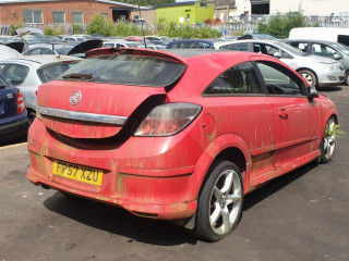 Opel Astra GTC H 2007г. 1.9 л., Z19DTH - фото №7