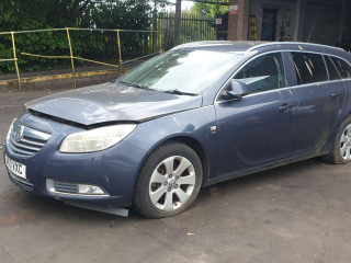 Opel Insignia A 2010г. 2.0 л., A 20 DTH - фото №2