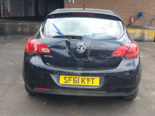 Opel Astra J 2011г. 1.3 л., A 13 DTE - фото №8
