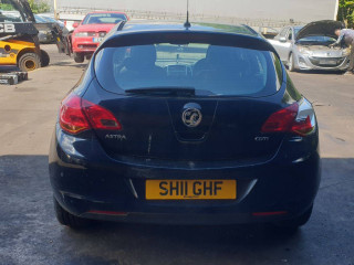 Opel Astra J 2011г. 1.7 л., A 17 DTJ - фото №6