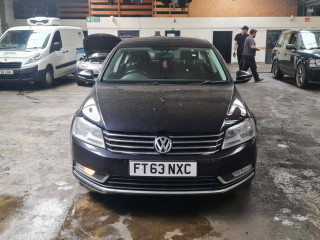 Volkswagen Passat B7 2014г. 2.0 л., CFFB - фото №1