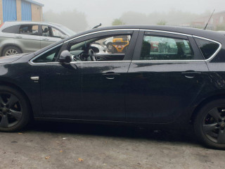 Opel Astra J 2010г. 1.6 л., A 16 XER - фото №4