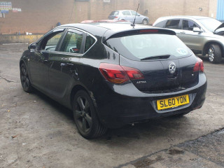 Opel Astra J 2010г. 1.6 л., A 16 XER - фото №5