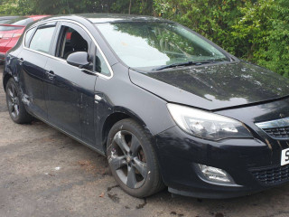 Opel Astra J 2010г. 1.6 л., A 16 XER - фото №9