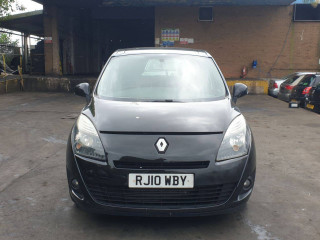 Renault Grand Scenic 3 поколение 2011г. 1.9 л., F9Q 872 - фото №1