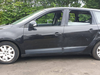 Renault Grand Scenic 3 поколение 2011г. 1.9 л., F9Q 872 - фото №9