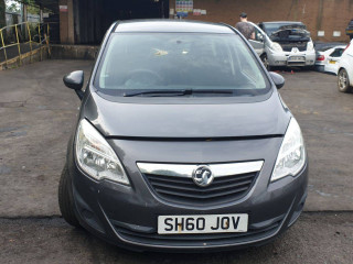 Opel Meriva B 2010г. 1.4 л., A 14 XER - фото №1