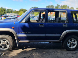 Isuzu Trooper 2 поколение 2002г. 3.0 л., 4JX1 - фото №4