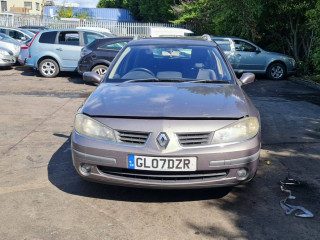 Renault Laguna 2 поколение [рестайлинг] 2007г. 1.9 л., F9Q 758 - фото №1