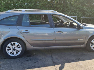 Renault Laguna 2 поколение [рестайлинг] 2007г. 1.9 л., F9Q 758 - фото №5