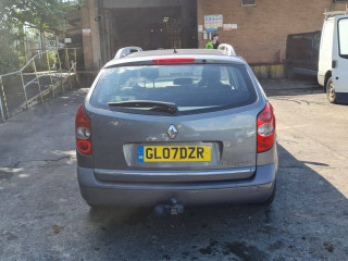 Renault Laguna 2 поколение [рестайлинг] 2007г. 1.9 л., F9Q 758 - фото №8