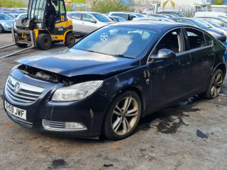Opel Insignia A 2009г. 2.0 л., A 20 DTH - фото №2