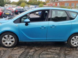 Opel Meriva B 2011г. 1.7 л., A 17 DTS - фото №4