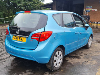 Opel Meriva B 2011г. 1.7 л., A 17 DTS - фото №7