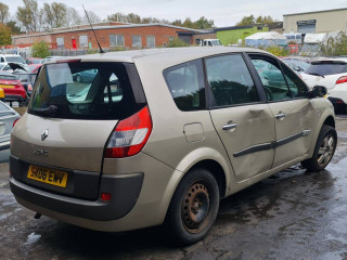 Renault Grand Scenic 2 поколение 2006г. 1.6 л., K4M 812 - фото №7