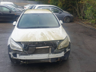 Opel Astra J 2012г. 1.3 л., A 13 DTE - фото №1