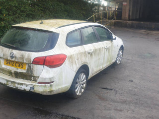 Opel Astra J 2012г. 1.3 л., A 13 DTE - фото №7