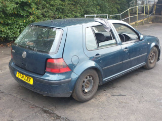 Volkswagen Golf 4 поколение 2001г. 1.4 л., AXP - фото №2