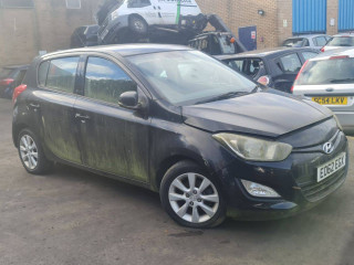 Hyundai i20 1 поколение 2012г. 1.1 л. - фото №9