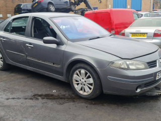 Renault Laguna 2 поколение [рестайлинг] 2007г. 2.0 л., F4R 714 - фото №3