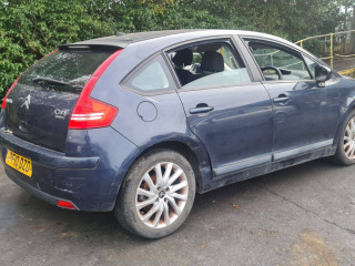 Citroen C4 1 поколение [рестайлинг] 2010г. 1.6 л., 9HZ (DV6TED4) - фото №7