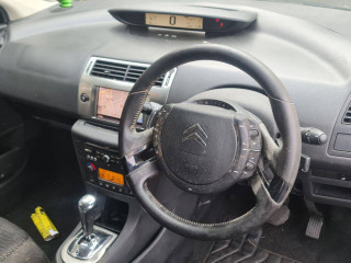 Citroen C4 1 поколение [рестайлинг] 2010г. 1.6 л., 9HZ (DV6TED4) - фото №9