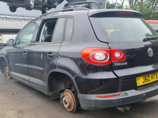 Volkswagen Tiguan 1 поколение 2008г. 2.0 л., CBAB - фото №6