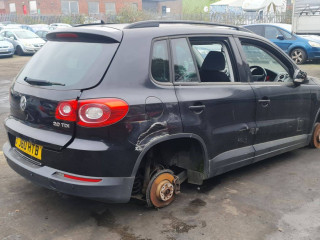 Volkswagen Tiguan 1 поколение 2008г. 2.0 л., CBAB - фото №7