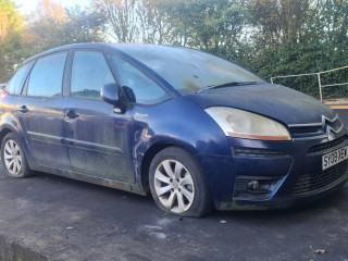 Citroen C4 Picasso 1 поколение 2008г. 1.6 л., 9HZ (DV6TED4) - фото №3