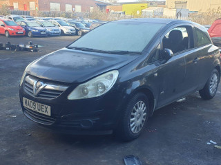 Opel Corsa D 2009г. 1.3 л., Z 13 DTJ - фото №2