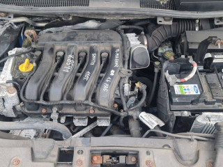 Renault Megane 3 поколение 2009г. 1.6 л., K4M 848 - фото №11