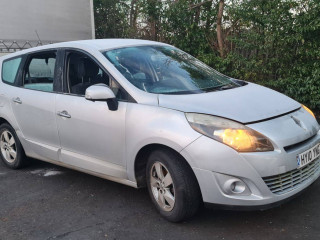 Renault Grand Scenic 3 поколение 2010г. 1.5 л., K9K 832 - фото №3