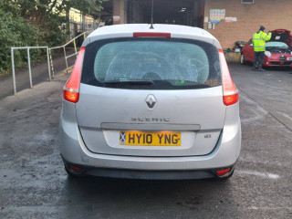 Renault Grand Scenic 3 поколение 2010г. 1.5 л., K9K 832 - фото №8