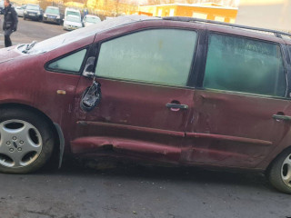 Ford Galaxy 1 поколение 2000г. 2.3 л., E5SA - фото №3