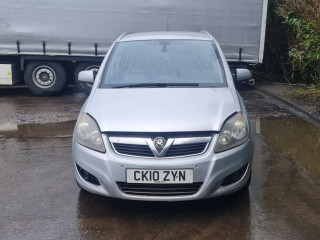 Opel Zafira B [рестайлинг] 2010г. 1.9 л., Z 19 DT - фото №2