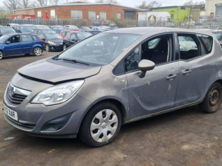 Opel Meriva B 2012г. 1.4 л., A 14 XER - фото №2
