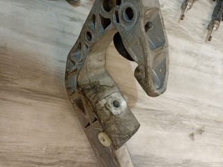 кронштейн раздаточной коробки, ориг. номер 8486998, 22328486998, BMW X5 G05 рест 2023-2026