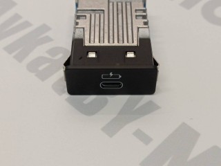 Разъем AUX / USB BMW X7 G07 2018-2022