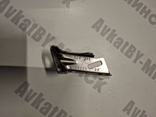 Кронштейн (крепление) правый, ориг. номер 51456805286, 6805286, BMW X7 G07 2018-2022