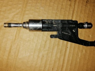 Форсунка BMW 5 G30/G31 2016-2020