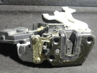 Замок двери задней правой, Hyundai Santa Fe 2000-2004