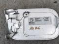 Лючок топливного бака Audi A4 2003г. - фото №2